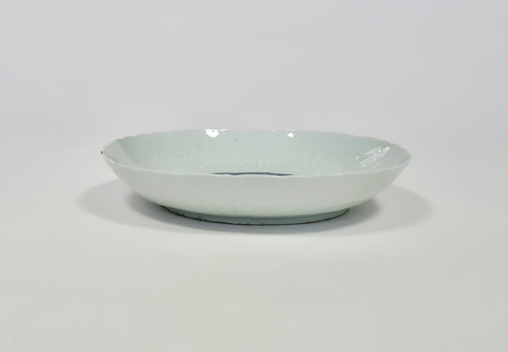 blue white moulded ming dish wanli