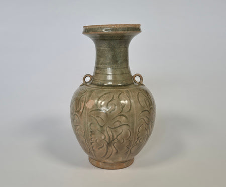 longquan carved vase northern song