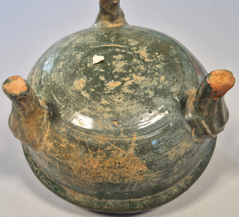tripod vessel han dynasty