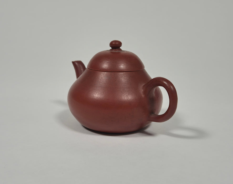 chaozhou tea pot qing