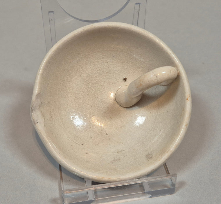 ding white oil lamp tang dynasty