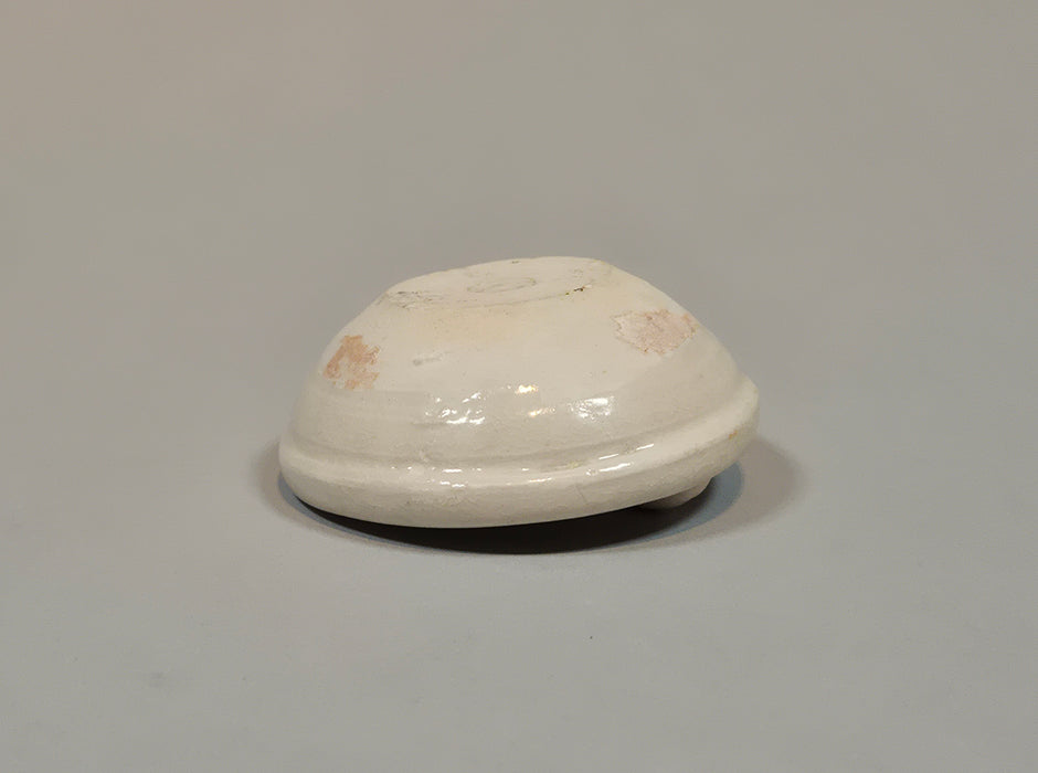 ding white oil lamp tang dynasty