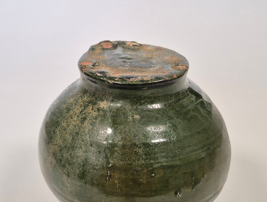 green hu vase han dynasty