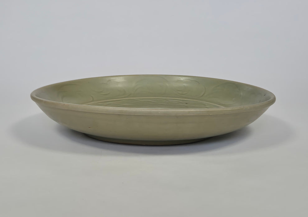longquan carved dish yuan ming