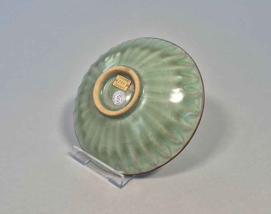 longquan lotus dish southern song