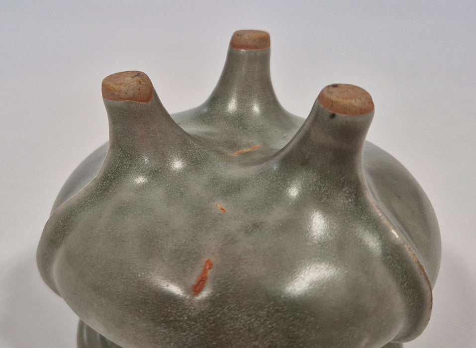 A Longquan celadon tripod censer – Southern Song/Yuan Dynasty - SOLD