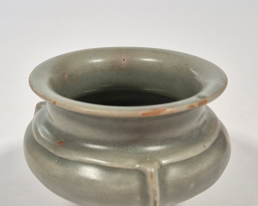 longquan tripod censer southern song yuan