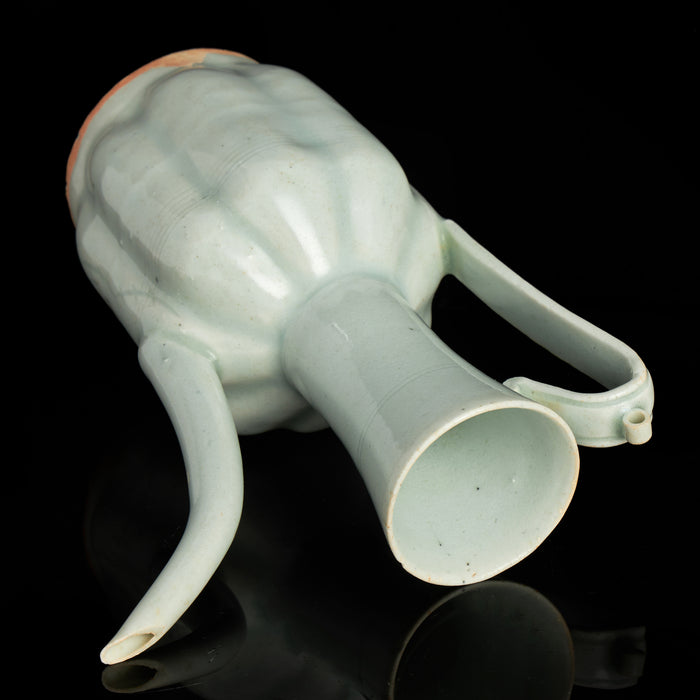 qingbai ewer song yuan dynasty