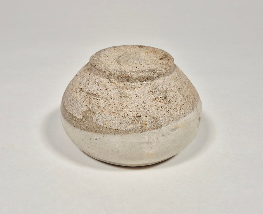 white jar tang dynasty
